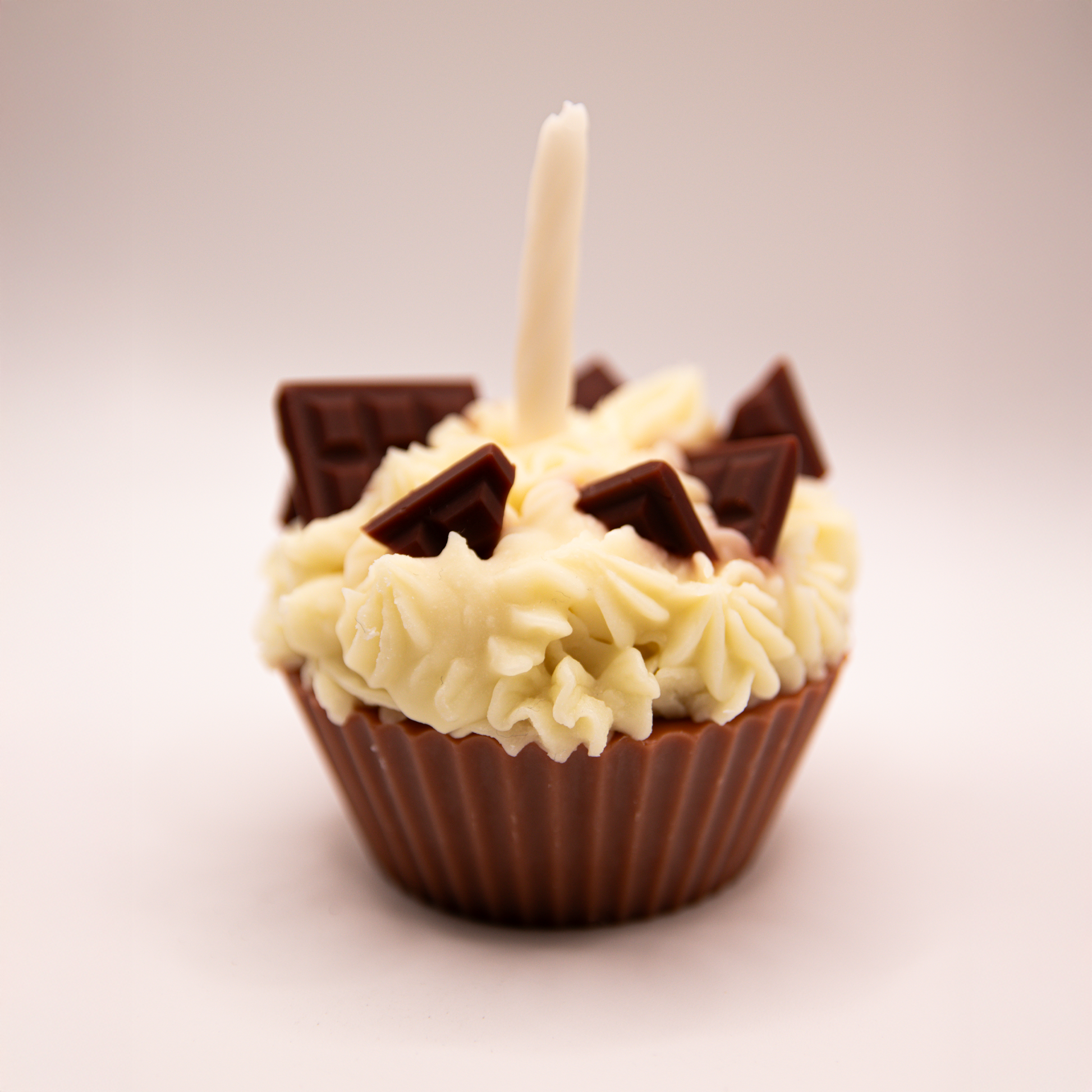 B-day chocolate cupcake candle 4